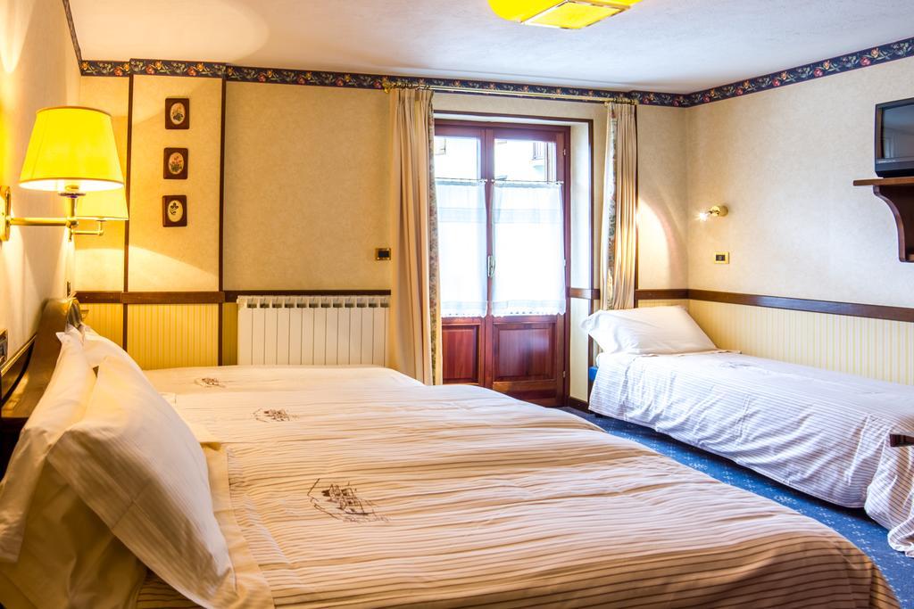 Hotel Petit Prince Antagnod Eksteriør bilde
